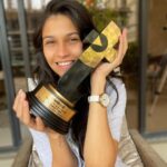 Samara Tijori Instagram - Good Afternoon “Rising Star” 🫣🥹 My FIRST!!!! ! I feel like I’m dreaming. 🥹 I’m so grateful and honestly, speechless. This means the world. MASOOM took home 3 Awards last night! And I can’t tell you how elated we are as a team! ❤️ Thank you @talentrackofficial ! Best Series (Drama). Best Casting. Rising Star (Female). For the entire team of Masoom… WE’VE HIT IT OUT OF THE PARK! 💪🏻 #MasoomOnHotstar @boman_irani @upasnasinghofficial @manjarifadnis @veerrajwantsingh @sariikasingh @imsukhpalsingh @nikhilnairr @aakashdeeparora @jobanpreet.singh @manurishichadha @gurmmeetsingh @mihirbd @dekhodekho @reliance.entertainment @dndcofficial @vivekwhy @manan.mhta @richard_devarda @satyam.tripathy @bhaskarville @ginny.diwan @wall_e_ki_mummy @surajparaswani @kedar_sonigra @vatsalabhagat @letapisnam @padmininandakumar @ghantaghartalkies @disneyplushotstar