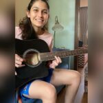 Samara Tijori Instagram - So I’ve never touched a guitar before. But this tune is way too close to my heart. I was determined to learn it. And I figured it out ALL ON MY OWN!! Trial and error! And then practiced ALOT so I don’t forget 😋 Here’s me trying .. Song- Dil Chahta Hai Theme . @ehsaan thank you for bringing it back ❤️