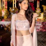 Samara Tijori Instagram - Happy Diwali ✨✨✨ Please don’t burst crackers guyssssss. And enjoy this v extra picture of me :p Wearing - @shivanitijori 🖤