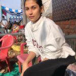 Samara Tijori Instagram - Waking up and walking to a Maggi stall in that cold, was just 😭❤️ Magnetic Fields Festival