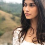 Samara Tijori Instagram - Shaadi.com ready 🙏🏻 • • • • • • PC- @rohankhurana7 🤷🏻‍♀️ Deventure Shimla Hills, Kandaghat