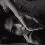 Samara Tijori Instagram - ⚫️ n ⚪️ @simonegandhi