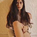 Samara Tijori Instagram - 📸 @kunjgutka Make up- @samruddhisathemakeup Styling - @nikitarawlani 💫