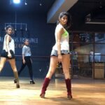 Samara Tijori Instagram - Heeeeeeeeelllssssssss 👠 Song- Earned it by The Weeknd Choreography - Boss lady @svetanakanwar ❤️
