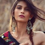 Samara Tijori Instagram - @twomuchproductions creating magic 🖤 Concept/Styling/Photography : @inni.minnie.mynie.mo & @funnkar_tist ! • • • HMU: meee • • • 💆🏻‍♀️ : @rohankhurana7
