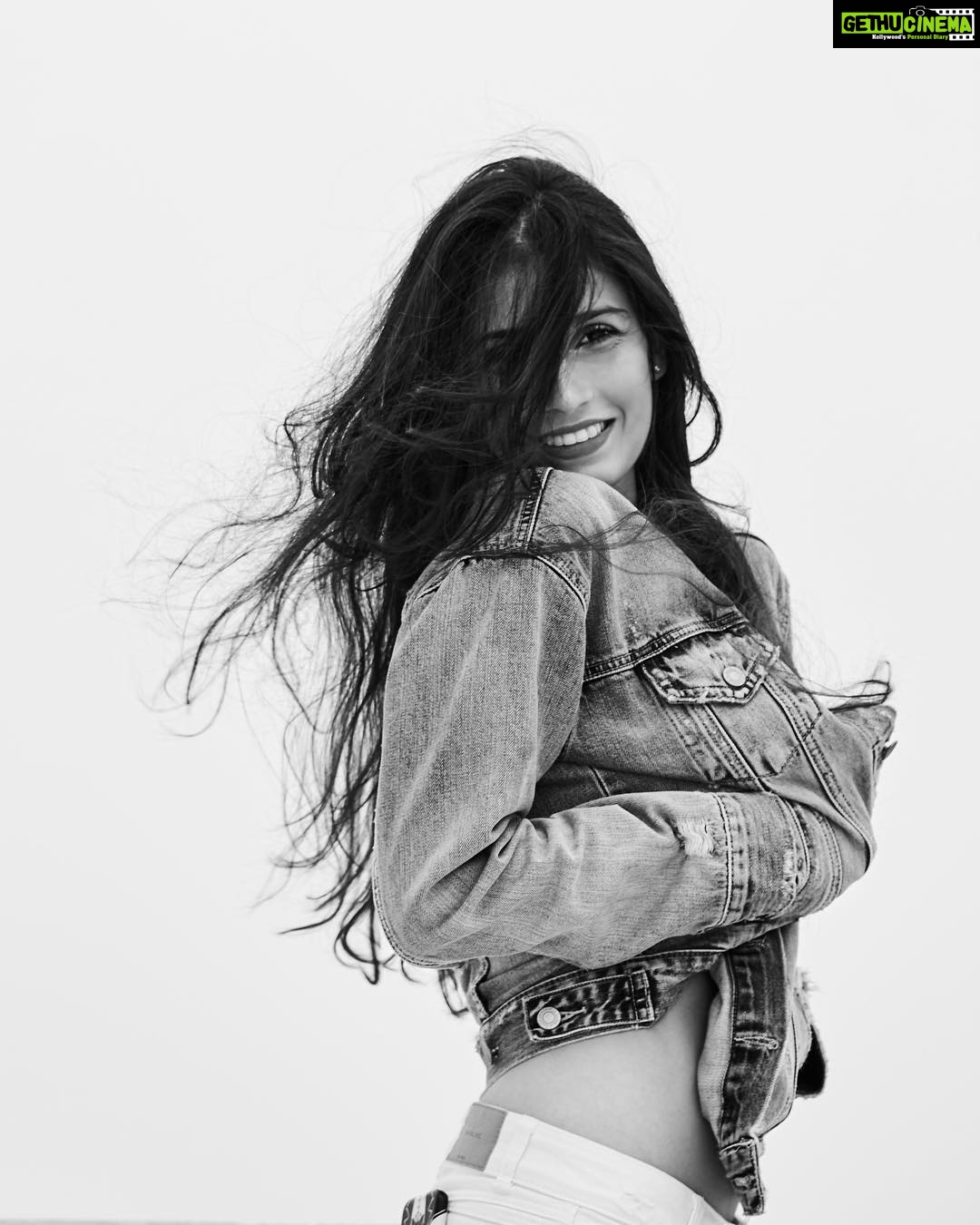 Samara Tijori Instagram - @frontrowgypsy pyaaaaaaaaarrrr
