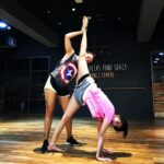 Samara Tijori Instagram - Goal- to get there without the help 🤞🏻💪🏻 Human that will help me get there - @svetanakanwar 🌚 #andthenwestretch
