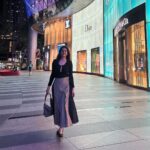 Sameksha Instagram – No crowd ever waited at the gates of patience. Dignity is not in reacting but in responding.
#patience #dignity ION Orchard