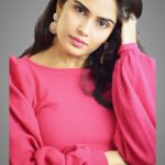 Sangeetha Bhat Instagram - Be the reason someone smiles. Be the reason someone feels loved and believes in the goodness in people. #sangeethabhat #sangeethabhatsudarshan #selflove #selflovequotes #grateful #gratitude #newphotoshoot #bengaluru #karnataka #beingme #actress #actresstheunknown #comfortablynumb #vegan #introvert #earrings #husbandsclick #mahalakshmisangeethabhat #maahi Bangalore, India