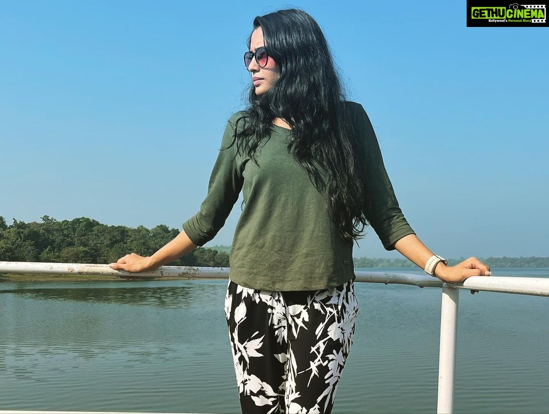 Sangeetha Bhat Instagram - Photo dump from mudigere and sagara shoot………😊😊😊#grateful #gratitude #sangeethabhat #sangeethabhatsudarshan