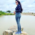 Sangeetha Bhat Instagram - "If you wish to know the divine, feel the wind on your face and the warm sun on your hand.” —Buddha #sangeethabhat #sangeethabhatsudarshan #actress #actresstheunknown #selflove #natureschild #gratitude #grateful #naturelover #mandaragirihills #trekking #karnataka #tumkur #bengaluru Mandaragiri Hills