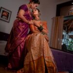 Sangeetha Sringeri Instagram - Happy Mother's Day❤️ Mua: @makeupbynandininr Outfit and jewels: #NRjewels Hairstylist: @sujatha__r r PC: @aakriti_productions