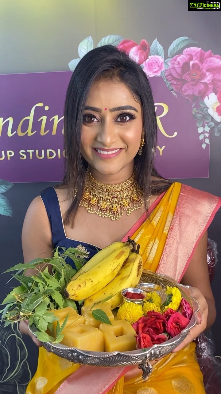 Sangeetha Sringeri Instagram - ಹೊಸ ವರ್ಷದ ಪಯಣ ನಿಮ್ಮೆಲ್ಲರ ಬಾಳಲ್ಲಿ ಹರ್ಷವನ್ನೇ ತರಲಿ. 🌻🌿 *ಯುಗಾದಿ ಹಬ್ಬದ ಹಾರ್ದಿಕ ಶುಭಾಶಯಗಳು*😊 May this year bring endless new opportunities and happiness for you. Here’s our @iamsangeethasringeri wishing you all a Happy Ugadi!❤️ Actress: @iamsangeethasringeri Mua: @makeupbynandininr Hair & saree: @hairstylist__sujatha.r Jewels: @nr__jewellery #reels #reelsinstagram #reelsvideo #reelsindia #reelsviral #reelsinstagram #reelsvideo #reelsindia #reelsviral #reelskarofeelkaro #reelsofinstagram #reelsexplore #reelsvideos #reelsi̇nstagram #reelsinstagram #makeup #makeupbyme #makeupbynandininr #bridalmakeup #makeupcourse #festival #festivewear #habba #makeover #celebrity #celebritystyle #celeb #celebritymakeupartist #sangeetha #777charlie
