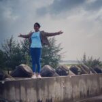 Sangeetha Sringeri Instagram - Smelled the Sea and felt the Sky, yes my Soul and Spirit did fly 🌊👼 #shootDiaries Seawalk Kodi