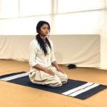 Sangeetha Sringeri Instagram - Just completed #Angamardana sessions by Isha Hatha Yoga Teacher @santosh.subbireddy Anna Thank you so much for conducting Isha Hatha Yoga Workshop. I truly believe everyone should practice this to reach peak Physical and Mental health #HathaYoga #lifetransforming #Isha #SangeethaSringeri