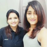 Sangeetha Sringeri Instagram - What a lovely Hair Makeover, i looooveed it ❤️ sooo much that i couldn't resist to share it with you alll right awayl! Thank you so so much @spin_unisex_salon_rrnagar #LakshmiHairstylist for the lovely hair styling and Highlights! Thank you @bobby_stylish_001 for lovely clicks 😁 #spinrrnagar #spinrajarajeshwarinagar #rajarajeshwarinagar