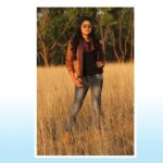 Sangeetha Sringeri Instagram – Was I thinking to camouflage?🤔
#SangeethaSringeri #Marigold