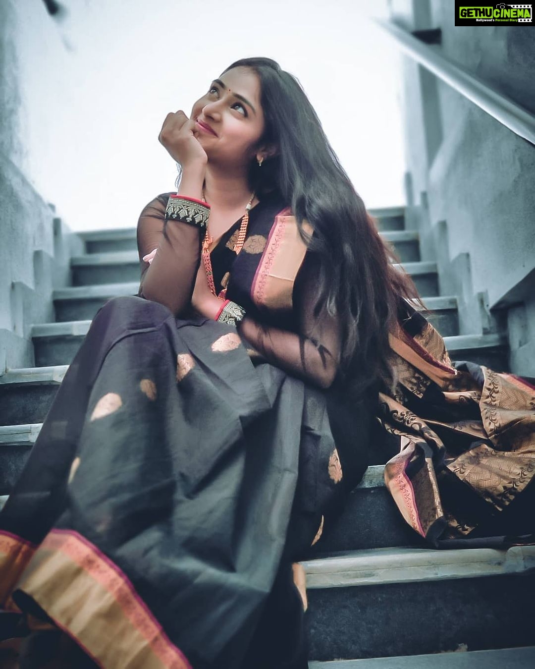 Sangeetha Sringeri Instagram - What was I thinking 😋 #SangeethaSringeri