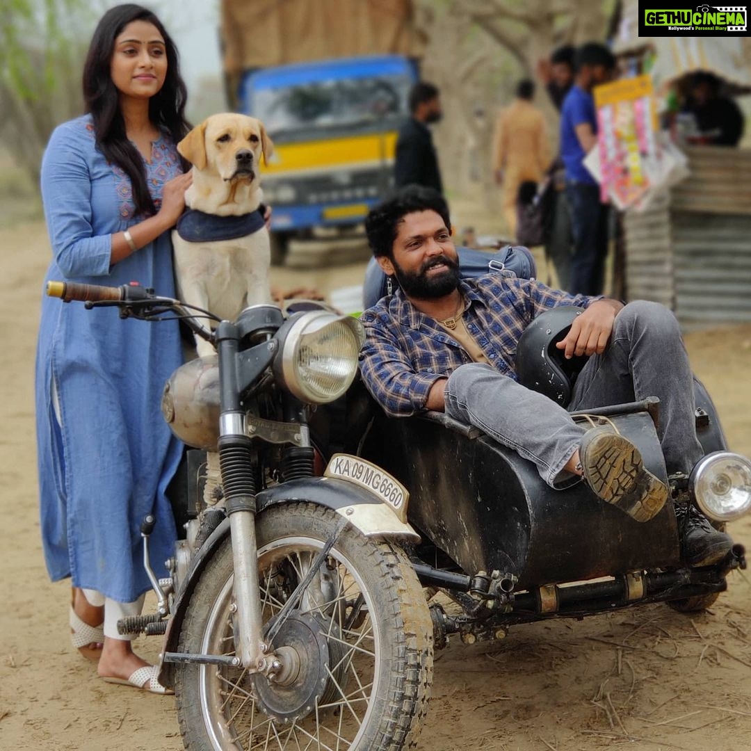 Sangeetha Sringeri Instagram - Many Many Happy Returns of the Day @rakshitshetty . You are an Amazing person, the bestest hero i have ever met.. I always admire ur simplicity and ur dedication towards work. I have never seen u without a book in hand.. that shows how knowledgeable person you are. You are always fun to be around. Happy Birthday 😇