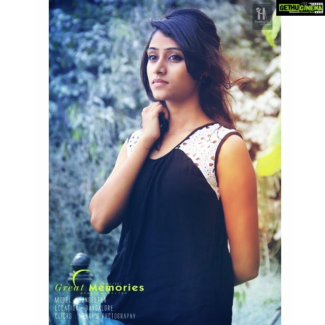 Sangeetha Sringeri Instagram - Someday i will find Someone who will make me realize.. what's missing in my life... Waiting for that someone! #henry's_photography 😄😄😄😁😁😁