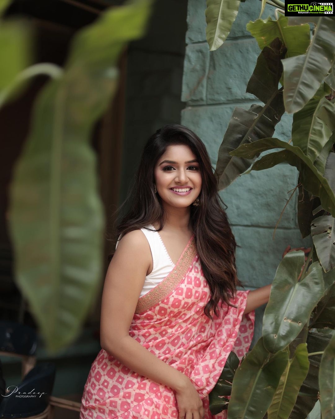 Sanjana Anand - 64.5K Likes - Most Liked Instagram Photos