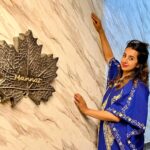 Sanjjanaa Instagram – Like you know I am very passionate about upgrading the interiors of my home .. it was so difficult for me to find the right kind of wallpapers at the right price … after scouting around the whole town I found the best collection at @mandarin_decors .. 

I had a wonderful experience working with them. We started installation of my wall at 2 PM as I had a busy morning .. and there team was so dedicated and hard-working that we continue to work till 3 AM until the entire installation of three various wallpapers was done …. 

I enjoyed my work experience with @mandarin_decors completly .. and they are priced very economically & are having a affordable price tag for all .. 

I would definitely recommend you all  to redo your homes and beautify them with @mandarin_decors . 

Make up by @official_dermacol_india 
@iyra_designstudio 👗