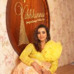 Sanjjanaa Instagram - It was really a fabulous experience to be shooting with you Ashwini , founder of 👗@vibbhinna ❤️ with a fabulous team mentioned below . 📸 @arunkummar_portraits 💄@makeup_by_bhavyagowda is a very professional and a lovely make up artist with great skills .. @official_dermacol_india - make up products , use my code DCSANJANA on the official website of Dermacol .. on there bio to get a fab discount while you shop from Dermacol . ##instamom #instababy #indianactress #princealarik #indianmom #indiankids #indiankidswear #actressmomhustle #justborn #indiancelebrity #indiancelebrities #momtobe #sanjjanaa #sanjanagalrani #sanjana #sanjjanaagalrani Vibbhinna -Designer Boutique & Fabric Store
