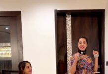 Sanjjanaa Instagram - Make up@products by @official_dermacol_india Wearing lovely maternal friendly gowns from @momzjoy , so you can explore the feeding zip if needed or you can just let it be … as it’s concealed. I love these gowns from #momzjoy as they are so classy and comfy as daily wears … also Chq out there new winter collection … and there dressy salwars ,.. ❤️ ##instamom #instababy #indianactress #princealarik #indianmom #indiankids #indiankidswear #actressmomhustle #justborn #indiancelebrity #indiancelebrities #momtobe #sanjjanaa #sanjanagalrani #sanjana #sanjjanaagalrani Karnataka, Bangalore