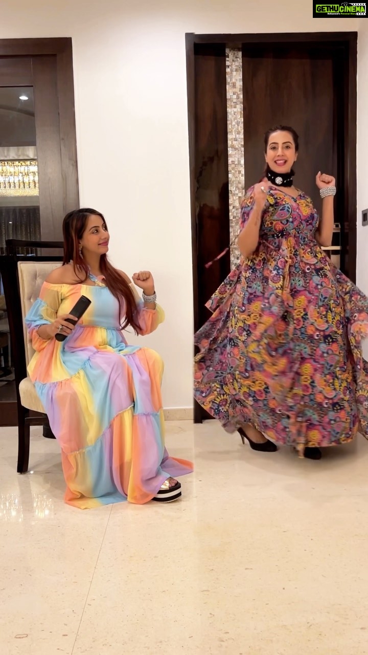 Sanjjanaa Instagram - Make up@products by @official_dermacol_india Wearing lovely maternal friendly gowns from @momzjoy , so you can explore the feeding zip if needed or you can just let it be … as it’s concealed. I love these gowns from #momzjoy as they are so classy and comfy as daily wears … also Chq out there new winter collection … and there dressy salwars ,.. ❤️ ##instamom #instababy #indianactress #princealarik #indianmom #indiankids #indiankidswear #actressmomhustle #justborn #indiancelebrity #indiancelebrities #momtobe #sanjjanaa #sanjanagalrani #sanjana #sanjjanaagalrani Karnataka, Bangalore