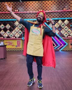 Santhosh Prathap Instagram - “முயற்சி திருவினை ஆக்கும் முயற்றின்மை 
இன்மை புகுத்தி விடும்.”

“Effort brings fortune’s sure increase,
Its absence brings to nothingness.”

#cwc3 #wildcard @vijaytelevision @mediamasons 
#grateful #gratitude #happiness #hardwork #persistence #nevergiveup #staystrong #staypositive