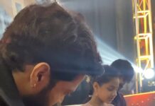 Santhosh Prathap Instagram - Some People Will Tell People Do Things For Strategy When The Camera Is On…lol Yes The Camera Was On But Yours…Wen I Suddenly Saw You Didn’t Bother About Anything Or Anyone Mamaaaa You Wre Just Such Cute And Awesome Mama You Wre Taking @anjali_manasvi Papa From Various Angles…Automatically My Hand Went To Camera And I Started Shooting You A Video And That Expression Wen You Seeing Me Taking That…Luv You Soooo Much Mama Always…This Is The Thing People Like You Soooo Crazy..Luv You Sooo Much Mama Always❤️🫰🙌 @santhoshprathapoffl Mama❤️ @anjali_manasvi ❤️ @fab_stars_iconic_awards Hilton Chennai