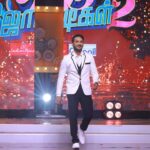 Sathish Krishnan Instagram - PART 2: Watte wonderful journey WOW . never imagined myself as judge and it happened . #bbjodigal2 . Pic1- walking in for the first time :) pic2- dancing for mukkala the song which made impact in my life . Pic3-some smile pic4-grooving some retro moves. Pic5-random pic6-smile after pack up pic7-ennamo sollarean Enna nu therla pic8-am ready for finals pic9-my salute to all the contestants , camera team , art team , choreographers , dancers , makeup team , production team , on set audience , anchors and direction team pic10- my thanks to all the viewers and people who support me . And future supporters :) special thanks @vijaytelevision for having me . Love ❤️