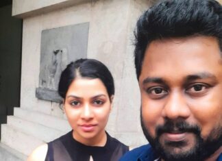 Satna Titus Instagram - Happy 4th anniversary to us 🥰💞 You are my time bearer 😍❤ Whene'er u not with me, i feel the seconds like a decade 🥺 Whene'er u with me, hours feel like seconds 💖💏❣✨❤ @karthik.krfilms ❤ #happyanniversarymylove #february6th2017 #satnakarthik #togetherforever #madeforeachother #mylovemylife #smileforever #myeverything #friendsturnedlovers #myhusbandismybestfriend ITC Grand Chola, Chennai