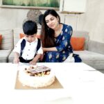 Satna Titus Instagram - ✨❤🥰💝Love luv luvv Always 💕😍❤ #momslove #dadslilboy #birthdaybabe #reyhankarthik