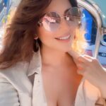 Shama Sikander Instagram - Kabhi bangkok ke tuktuk ki hawa mehsoos ki hai…??? Write in comments below. #enjoying #tuktuk #ride in #bangkok #thailand #travel #travelreels #travelwithme #shamasikander #bollywood #actor #fashionicon #aapkedilkidhadhkan #love #light #joy to #you ♥️😇