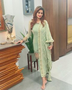 Shamlee Instagram - And more celebration 🪔 
Outfit - @rehanabasheerofficial