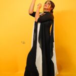 Shamna Kasim Instagram – I dress myself not to impress but for comfort and for style 😍🧿

Costume&styling: @rashmimuraleedharan 
Costume curtsy: @ladies_planet_ 
Pics: @v_capturesphotography 
Hairstylist: @hairartistpoojagupta 
Personal staff: @pranay_kohli