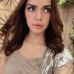Shazahn Padamsee Instagram - Hope everyone had a sparkling Diwali! Love & light 🪔✨