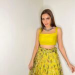 Shazahn Padamsee Instagram - 🍋✨ Outfit @krupa_jain Makeup @pooja_dhakan1 Jewellery @indudiva1