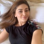 Shefali Jariwala Instagram - Sunbae... 🥰 . . . #sundayfunday #sundayvibes #sunday #chill #relax #refuel #loveyourself #pamper #lazy