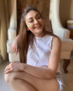Shefali Jariwala Instagram - Holi Surprises!!! #holihai #holi2020 #festive #festivevibes #positivity #love #funtimes #fun