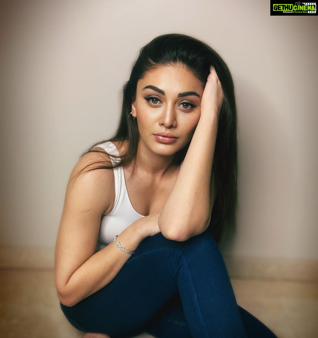 Shefali Jariwala Instagram - I rebel; therefore I exist. Albert Camus . . #mylifemyway #mylifemyrules #positivity #loveyourself #instadaily #instalove