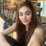 Shefali Jariwala Instagram - Back to the basics ! Eat clean. Train Mean. Get Lean ! #gymmotivation #gymtime #workout #loveyourself #fitnessmotivation #fitnessgirl #trainhard