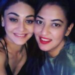 Shefali Jariwala Instagram - She is my Best Friend @ronak1310 ...You break her heart, and I will break your face... 😘♥️ #bestfriends #bestie #bestiesforlife #instalove #love #bestfriendsforever #bff