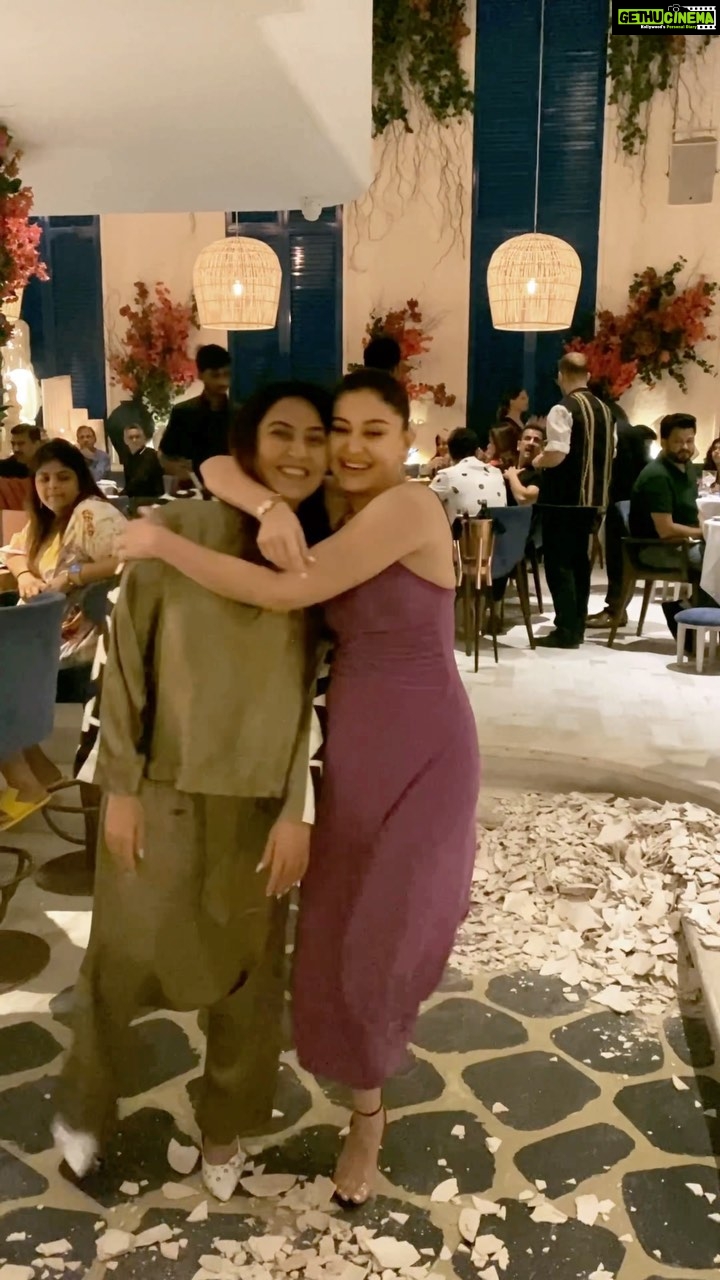 Shefali Jariwala - 407.5K Likes - Best friend? Nah. Sheās my soul sister ā¤ļø
@ronakrawal__ #bestfriends #shenanigans #crazygirls #togetherforever #trending #reelindia #love #opa #goodluck #happiness #madness #goodtimes #viralreels #tuesdaytease #instadaily #reelsinstagram