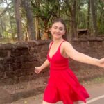 Shefali Jariwala Instagram – Feeling redilicious….🌶🌶🌶🌶🔥🔥🔥🔥
#reelsindia #redhot #lovinglife #happygirl #reelitfeelit #keepwalking #keepsmiling #smilemore #instareels #feelgood