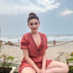 Shefali Jariwala Instagram - Sunset state of mind ! #sunsetlover #goa . . . #goadiaries #sundayvibes #chilling #wanderlust #happyplace #vacaymode #beachbum #morjimbeach Goa