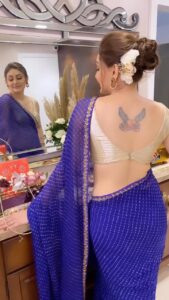 Shefali Jariwala Instagram - Feeling festive ! 
#festivevibes #ootd #sareelove #reelsindia #diwali2022 #funtimes #tgif #fridaymood #instadaily #ootdindia 
@rushi.passion