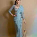 Shefali Jariwala Instagram - Mera wala blue … #perfectblue Outfit by @taandonreynu Jewellery by @tyaaniijewellery @satyanifinejewels @meraki.mumbai Stylist @shrushti_216 @makeupbyjyotisaluja @shilpa_bhapkar . . . #tuesdayvibes #pictureoftheday #ootd #chic #classy #instagood #sareelove Dhaka, Bangladesh