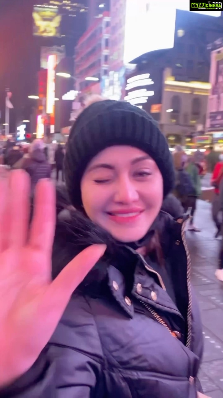 Shefali Jariwala Instagram - There's a little bit of devil in her angel eyes.✨✨✨✨✨✨✨ #timesquare #reelitfeelit #reelsindia #instareels #wildnight #instadaily #reels Times Square New York, USA